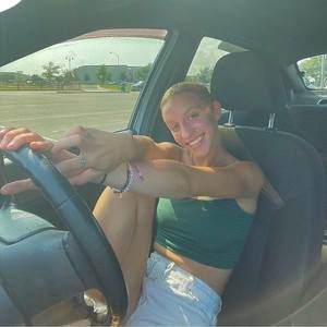 Meet your Posher, Bethany